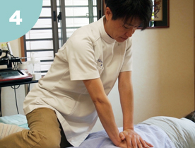 カイロプラクティック福住　施術4